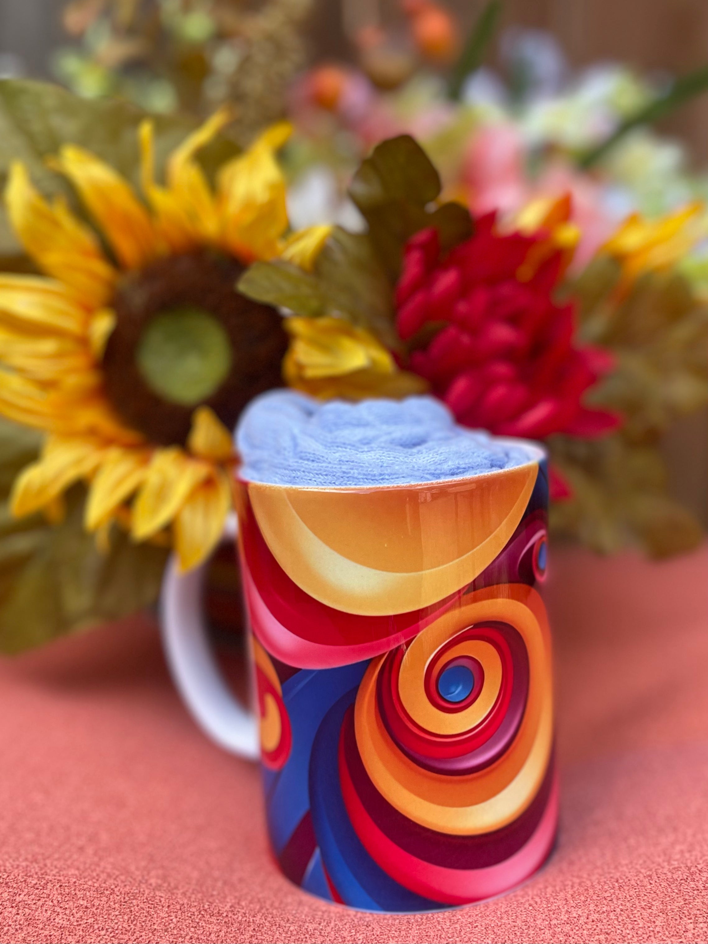 Colorful Swirl Mug Gift Set – Vibrant Abstract Design with Cozy Socks